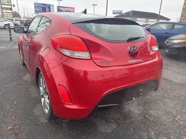 2013 Hyundai Veloster Base