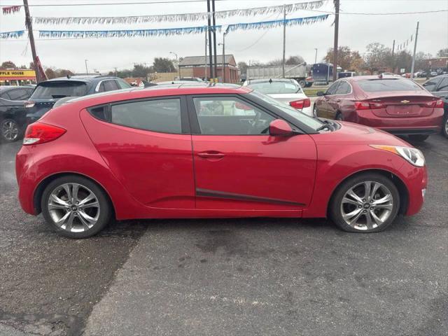 2013 Hyundai Veloster Base