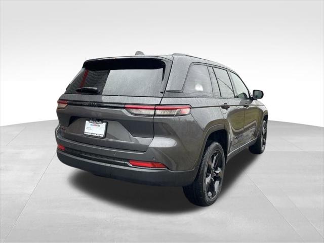 2025 Jeep Grand Cherokee Altitude X 4x4