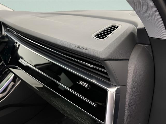 2022 Audi Q7 Premium Plus 55 TFSI quattro Tiptronic