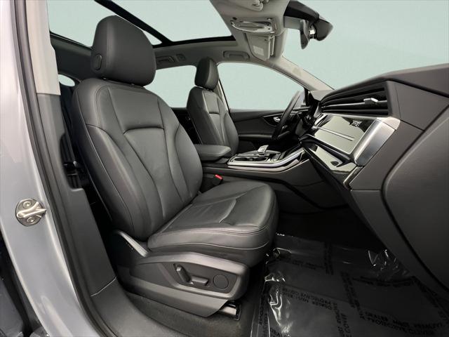 2022 Audi Q7 Premium Plus 55 TFSI quattro Tiptronic