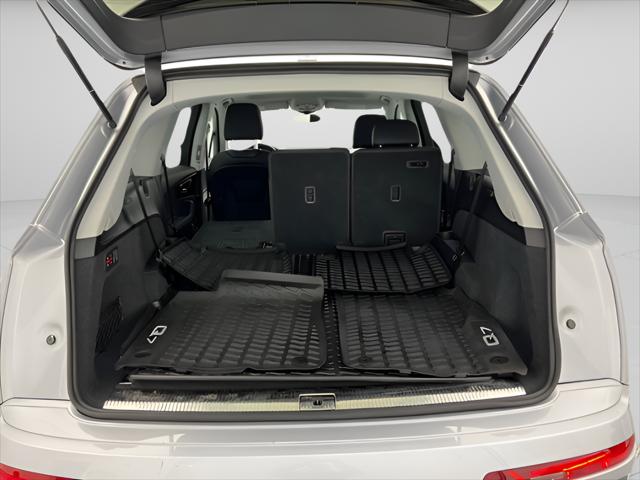 2022 Audi Q7 Premium Plus 55 TFSI quattro Tiptronic