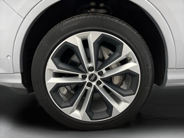 2022 Audi Q7 Premium Plus 55 TFSI quattro Tiptronic