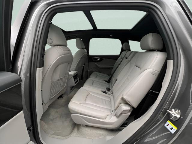 2022 Audi Q7 Premium Plus 55 TFSI quattro Tiptronic
