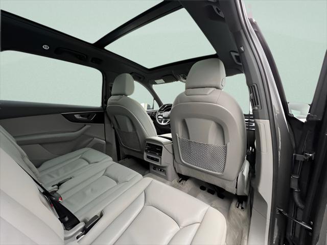 2022 Audi Q7 Premium Plus 55 TFSI quattro Tiptronic