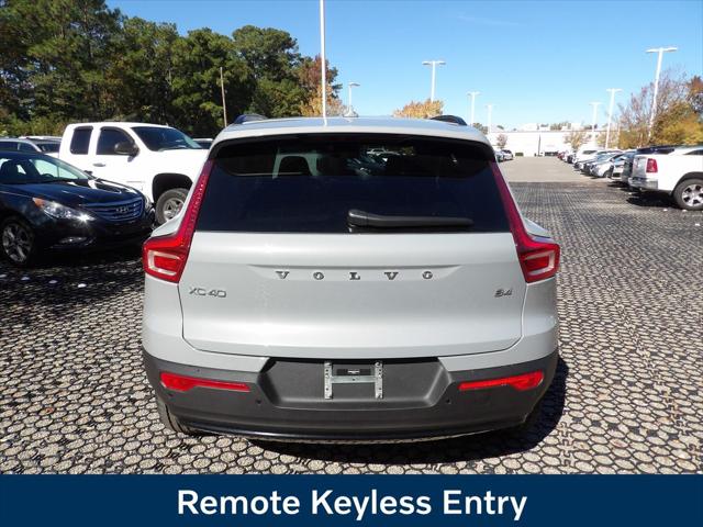 2026 Volvo XC40 B4 Core