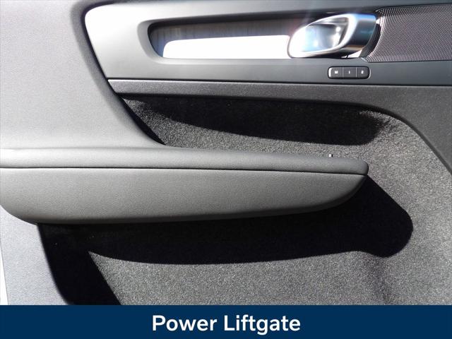 2026 Volvo XC40 B4 Core