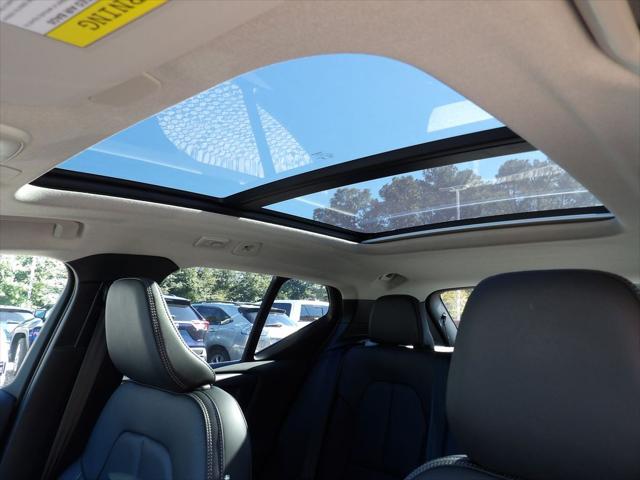 2026 Volvo XC40 B4 Core