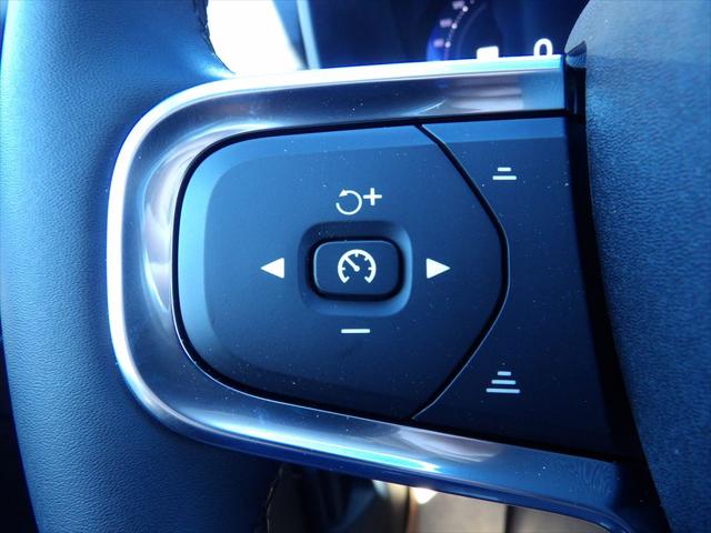 2026 Volvo XC40 B4 Core