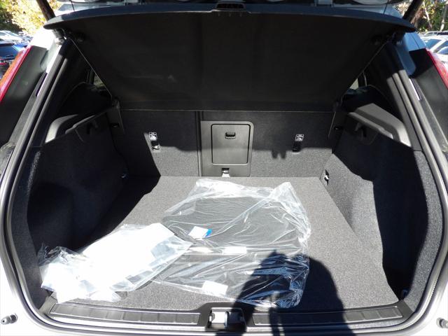 2026 Volvo XC40 B4 Core