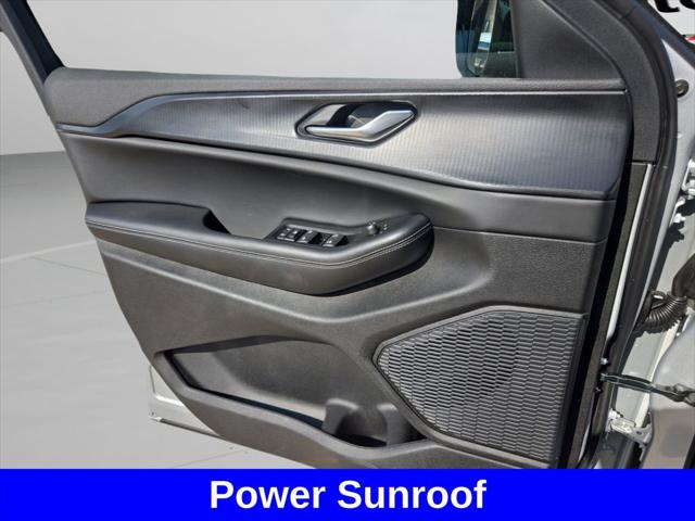 2025 Jeep Grand Cherokee Altitude X 4x2