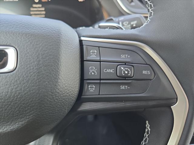 2025 Jeep Grand Cherokee Altitude X 4x2