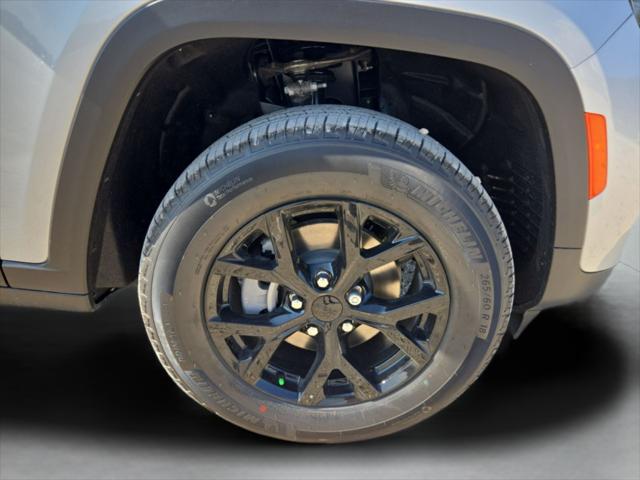 2025 Jeep Grand Cherokee Altitude X 4x2