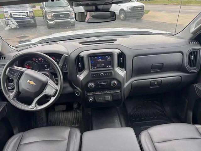 2022 Chevrolet Silverado 1500 2WD Crew Cab Short Bed WT