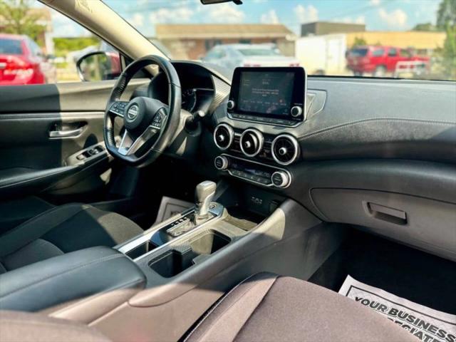 2021 Nissan Sentra SV Xtronic CVT