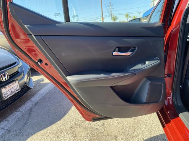 2023 Nissan Sentra SV Xtronic CVT