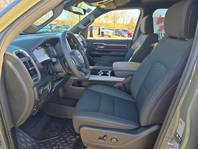 2026 Ram 1500 Big Horn Crew Cab 4x4 57 Box