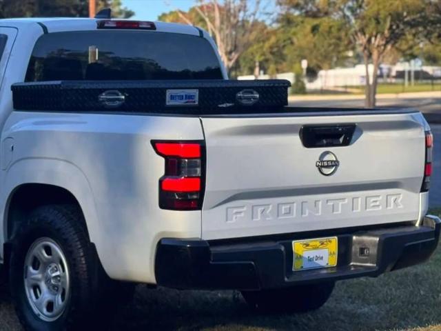 2022 Nissan Frontier Crew Cab S 4x2