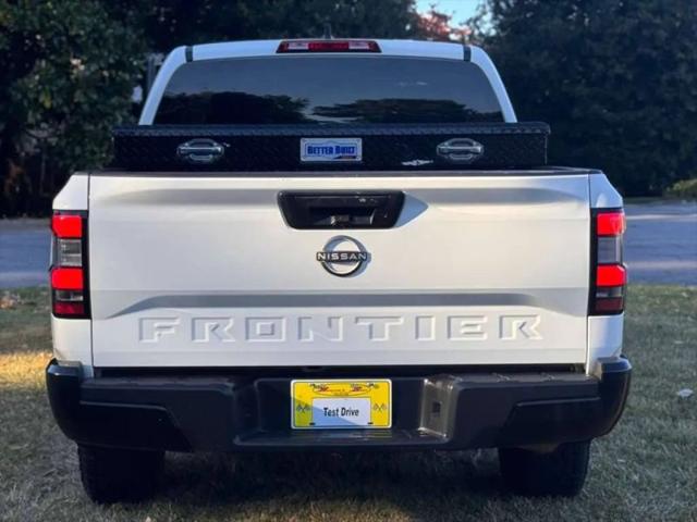 2022 Nissan Frontier Crew Cab S 4x2