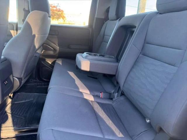 2022 Nissan Frontier Crew Cab S 4x2