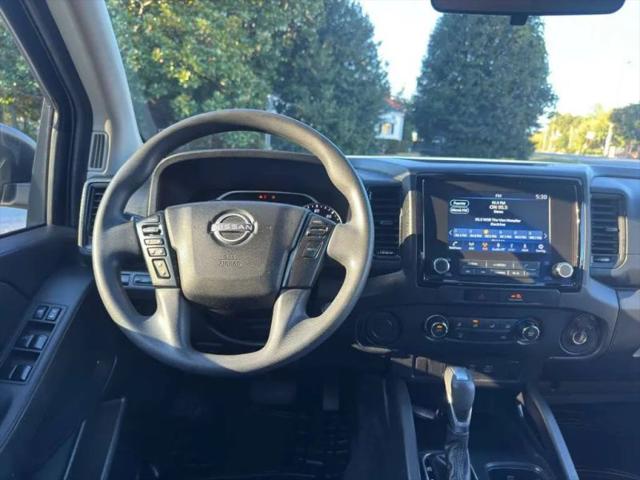 2022 Nissan Frontier Crew Cab S 4x2