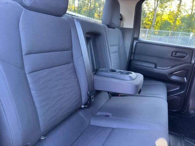 2022 Nissan Frontier Crew Cab S 4x2