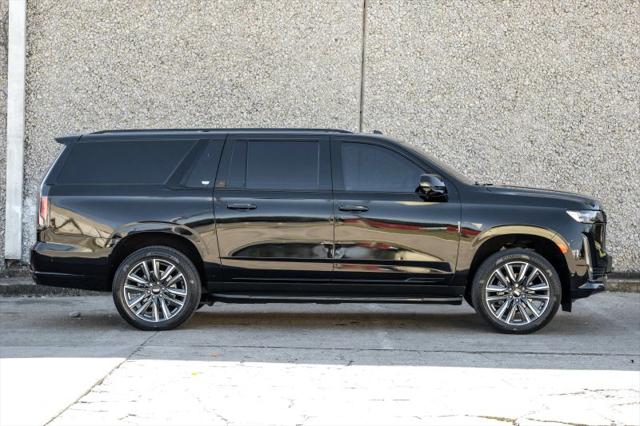 2022 Cadillac Escalade ESV 4WD Sport