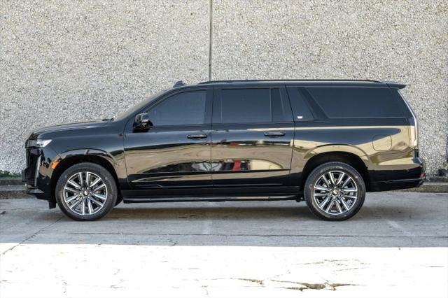 2022 Cadillac Escalade ESV 4WD Sport