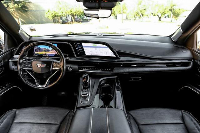 2022 Cadillac Escalade ESV 4WD Sport