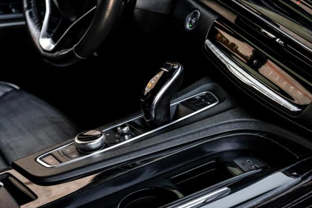 2022 Cadillac Escalade ESV 4WD Sport