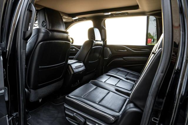 2022 Cadillac Escalade ESV 4WD Sport