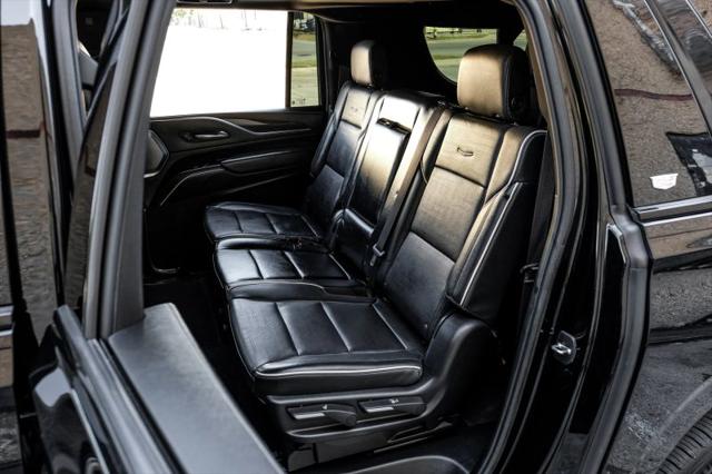 2022 Cadillac Escalade ESV 4WD Sport