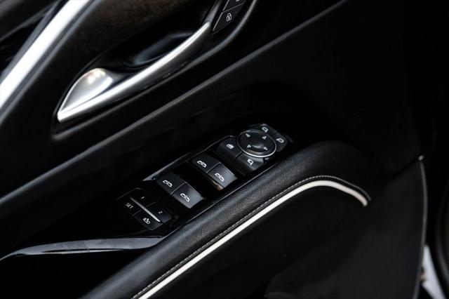 2022 Cadillac Escalade ESV 4WD Sport