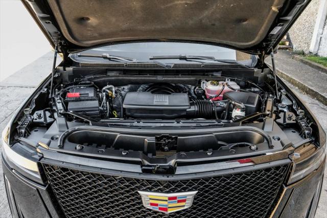 2022 Cadillac Escalade ESV 4WD Sport
