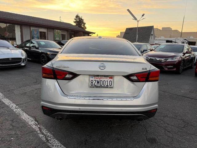 2022 Nissan Altima SR FWD