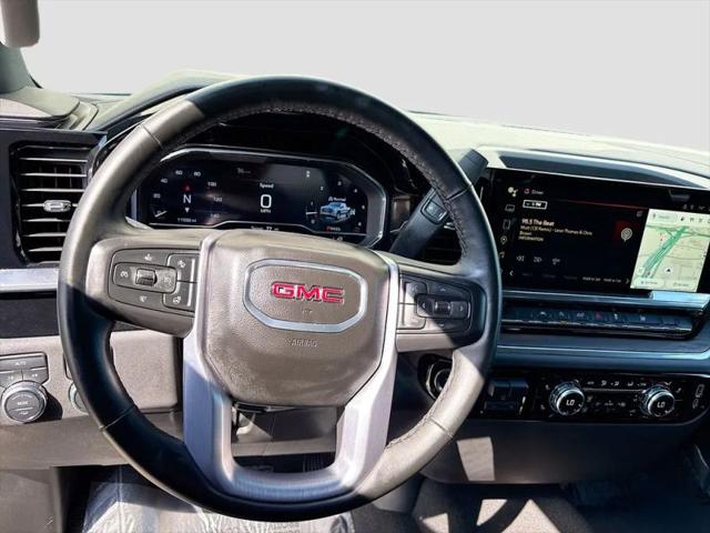 2025 GMC Sierra 1500 4WD Crew Cab Short Box SLT