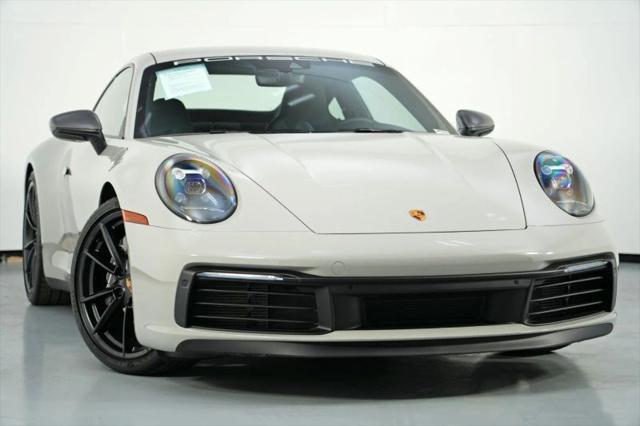 2024 Porsche 911 Carrera