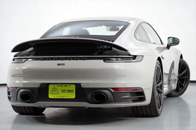 2024 Porsche 911 Carrera
