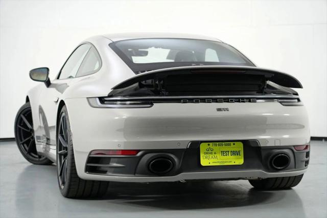 2024 Porsche 911 Carrera