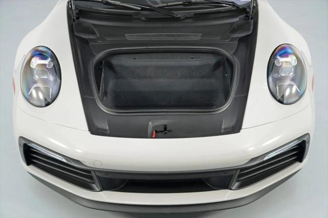 2024 Porsche 911 Carrera