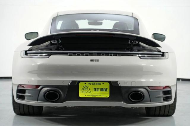 2024 Porsche 911 Carrera
