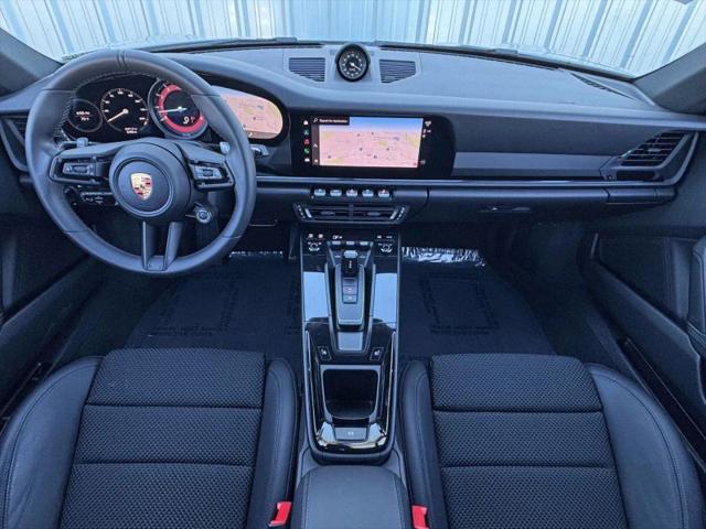 2024 Porsche 911 Carrera