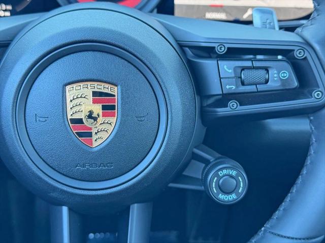 2024 Porsche 911 Carrera