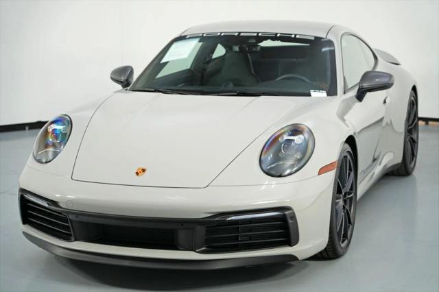 2024 Porsche 911 Carrera