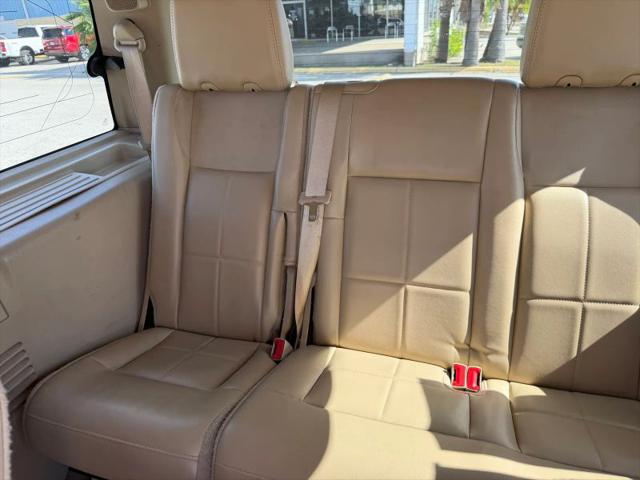 2010 Lincoln Navigator Base
