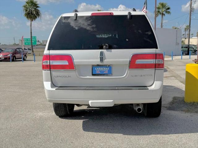 2010 Lincoln Navigator Base