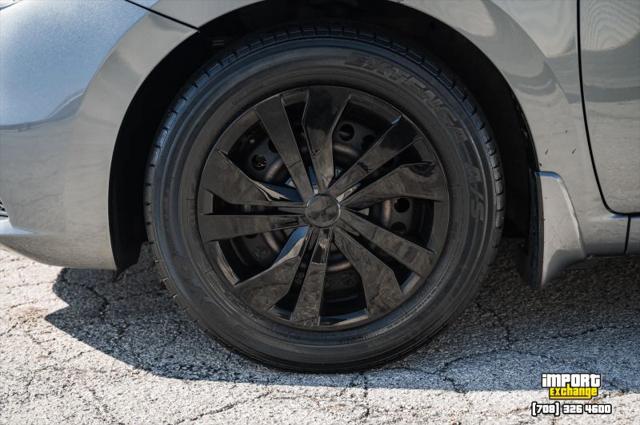 2021 Nissan Versa S Xtronic CVT