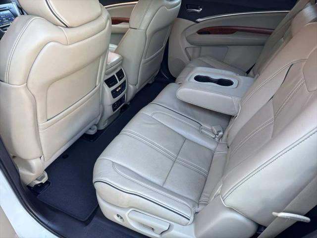2017 Acura MDX w/Advance & Entertainment Pkgs