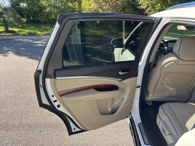 2017 Acura MDX w/Advance & Entertainment Pkgs