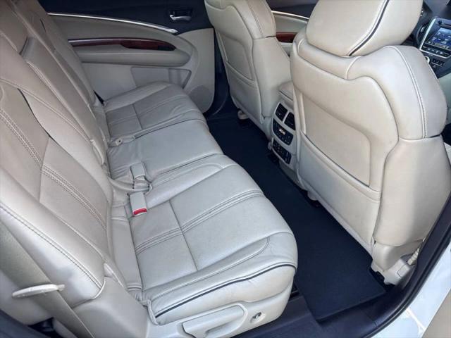 2017 Acura MDX w/Advance & Entertainment Pkgs
